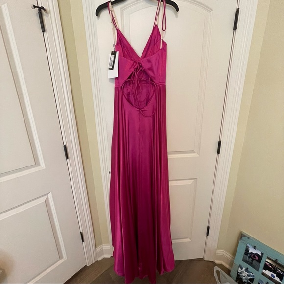NWT Faviana Sophisticated A-Line Gown: Raspberry - Picture 6 of 8
